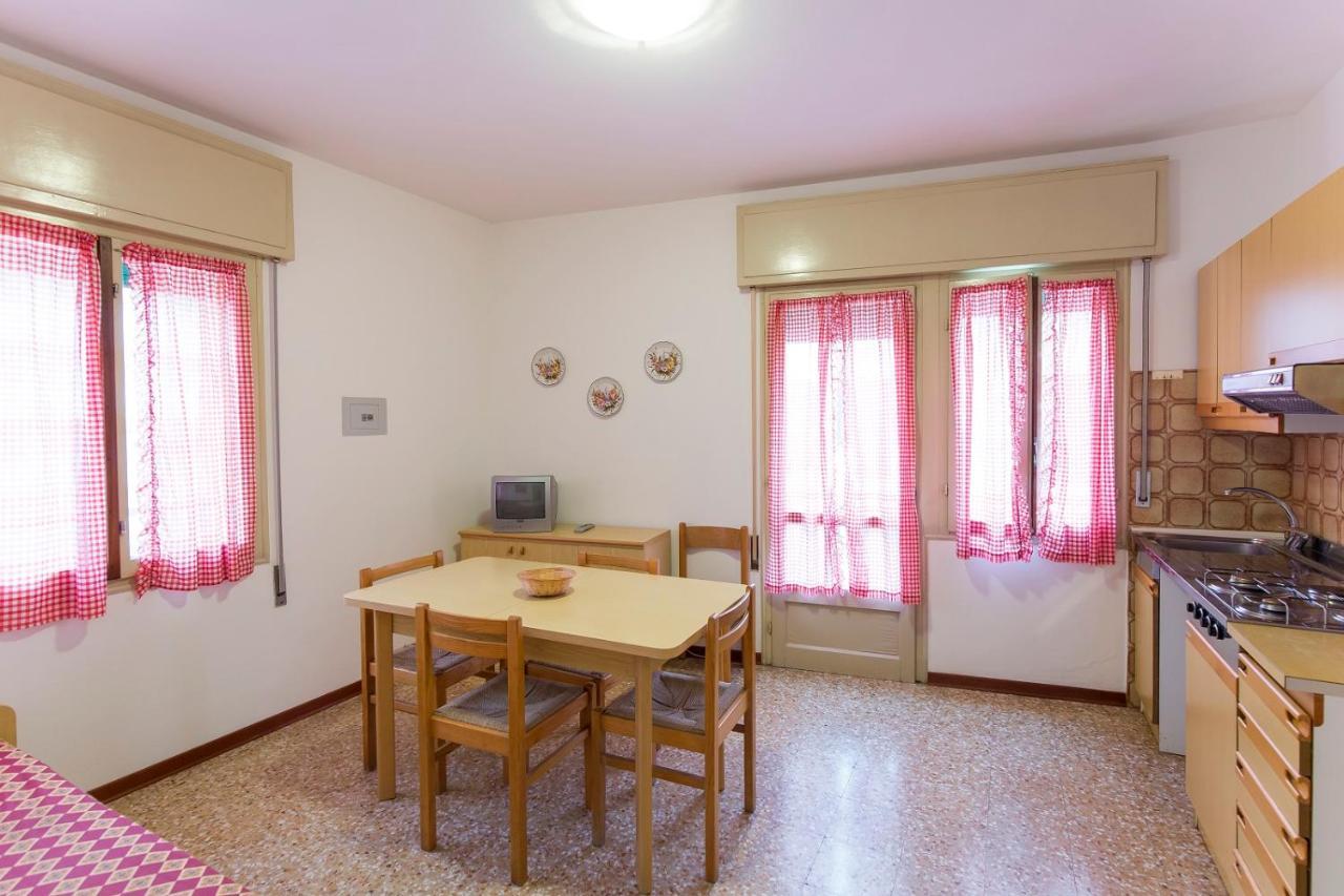 Stella D'Oro Apartment Caorle Exterior foto