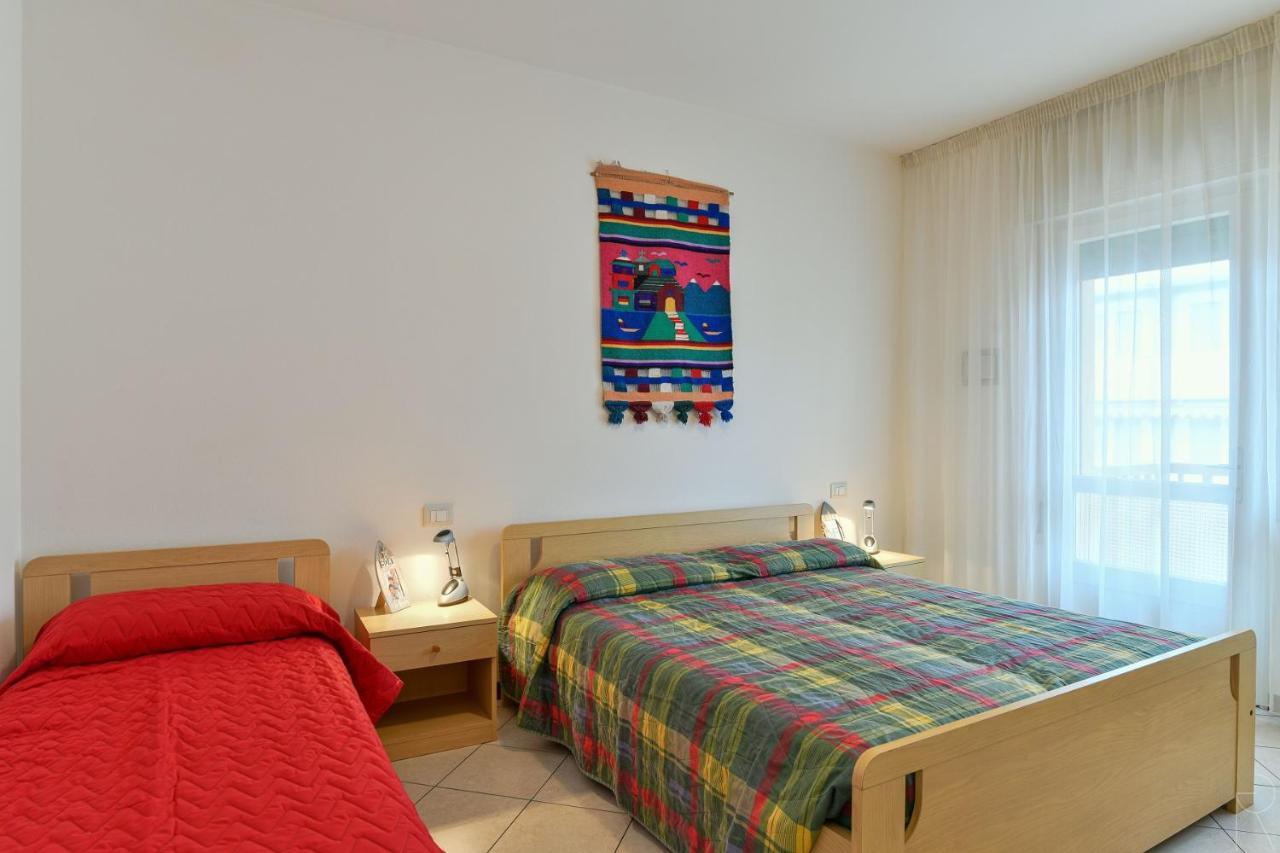 Stella D'Oro Apartment Caorle Exterior foto